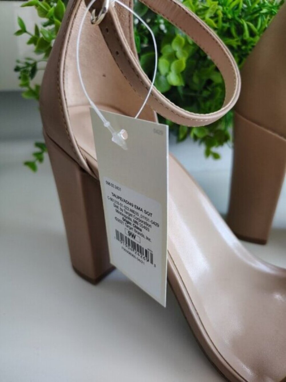 Ema High Block Heel Sandals Square Toe Taupe Women’s Size 9W NWT - Picture 5 of 6